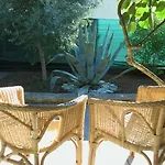 Diana's Place Πούλα