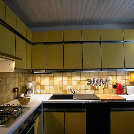 Diana's Place Apartman