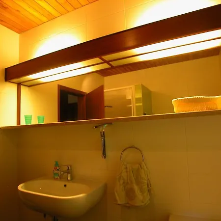 Diana's Place * 풀라