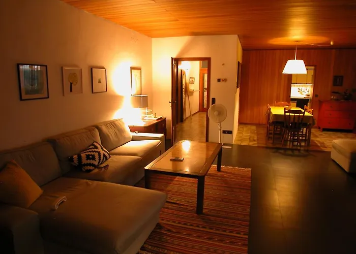 Diana's Place * Póla